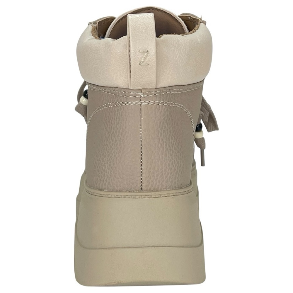 Zodiac Billie Tan Pebbled Faux Leather Lug Sole Womens Sneakers Size 9.5M - Picture 3 of 13